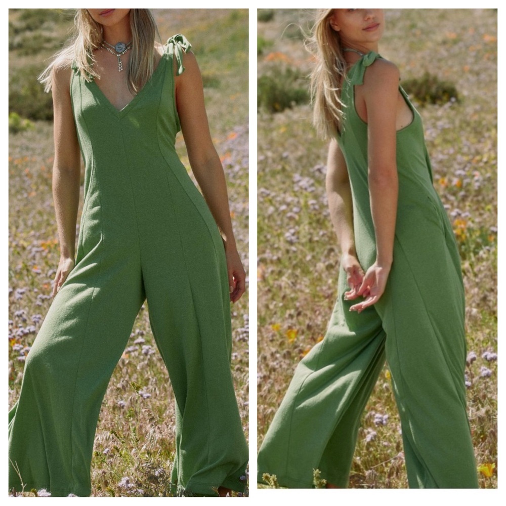 Green Sleeveless Jumpsuit
